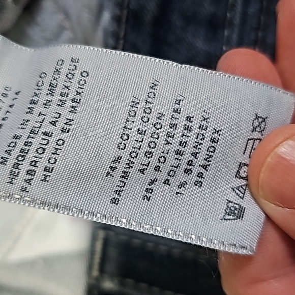 True Religion 30x32 boot cut jeans - Picture 8 of 8